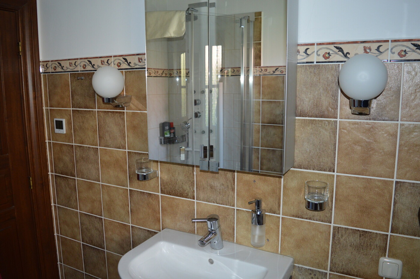 Gästebad mit Dusche