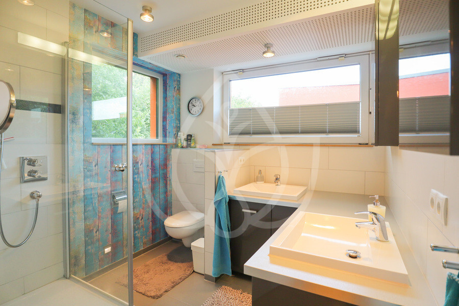 Wohnhaus - 2. Duschbad OG