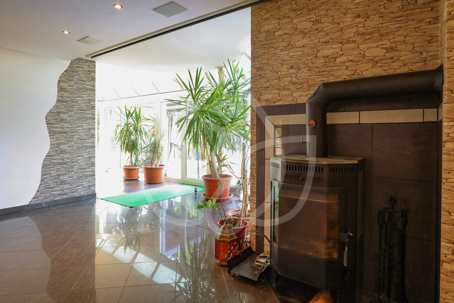 EG - Wohnbereich mit Wintergarten & Kamin