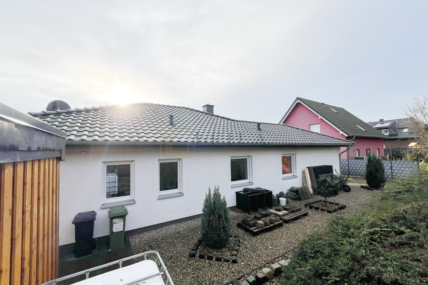 LEILA Immobilien - 53afe2e4 6cff 4f69 a5ca 3ccfd95b0e43 Außenansicht