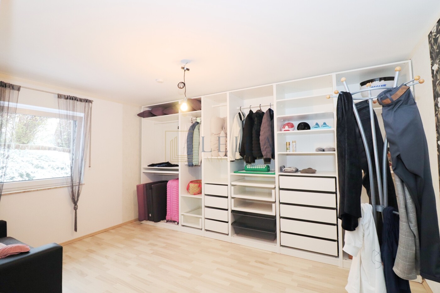 LEILA Immobilien - 6859ef3a c14e 4c22 b393 e12c5c7f2cf0 Schlafzimmer 2