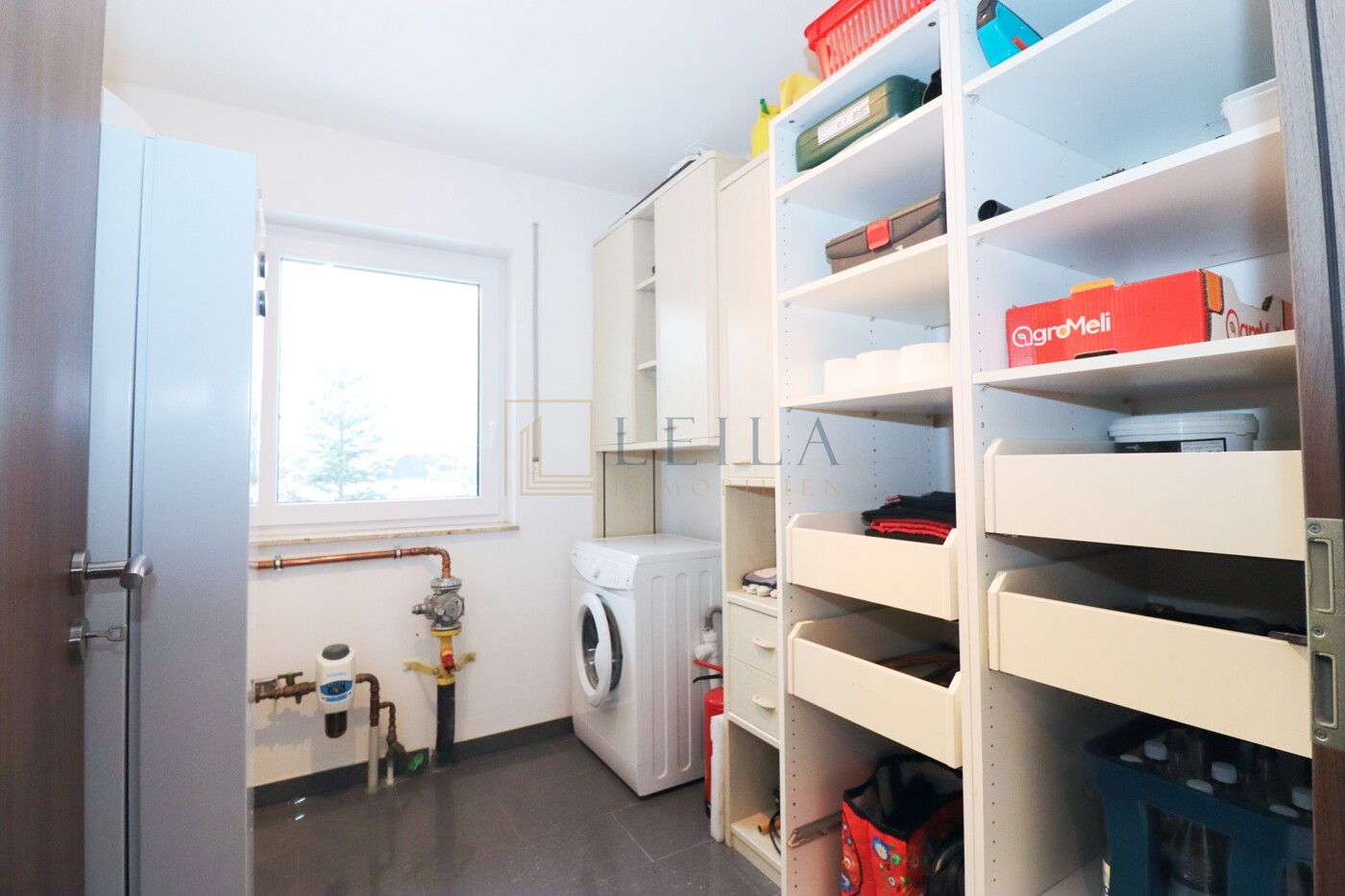LEILA Immobilien - 7350863b f89a 4d91 9c2c 629faaf0c86d Hauswirtschaftsraum