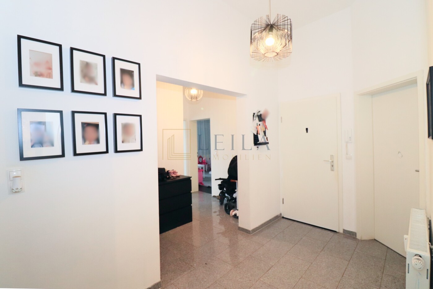 LEILA Immobilien - 8e858ae3 a0e8 4cff 8388 c03ddd1a46e5 Flur