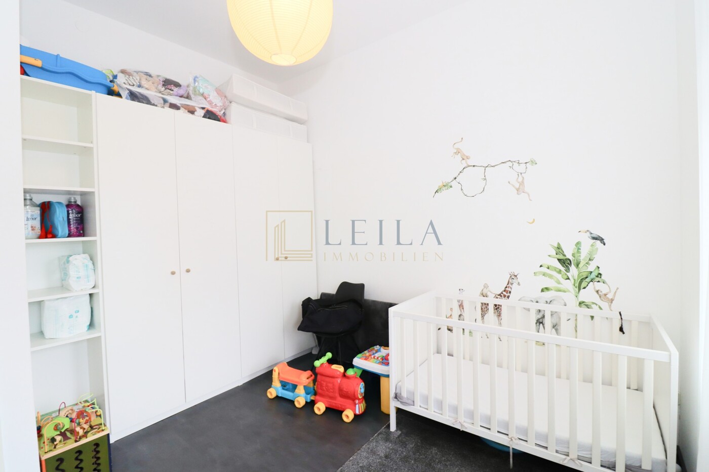 LEILA Immobilien - a2a38230 97a8 4347 9049 2c4c70d2f694 Kinderzimmer 1