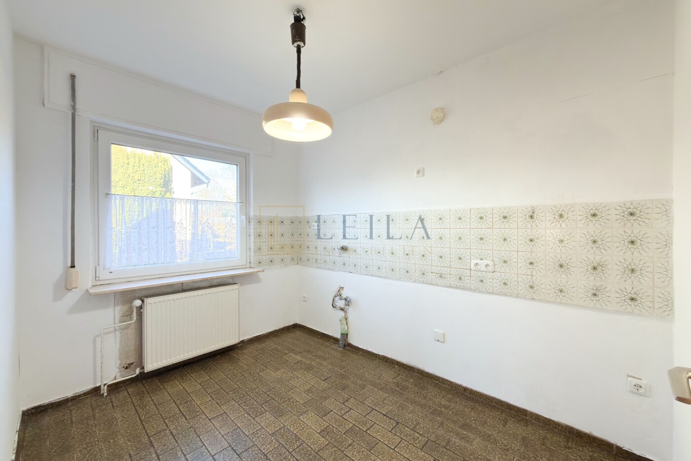 LEILA Immobilien - 0d6a9fdb 1cad 46ec 83de 4f8e0481ea48 Küche