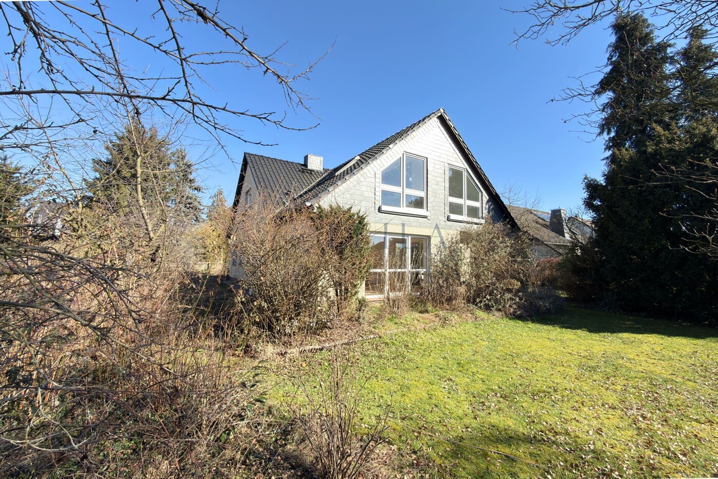 LEILA Immobilien - 2547a1a8 b380 40bb b7d8 e761ce6a15b3 Gartenbereich