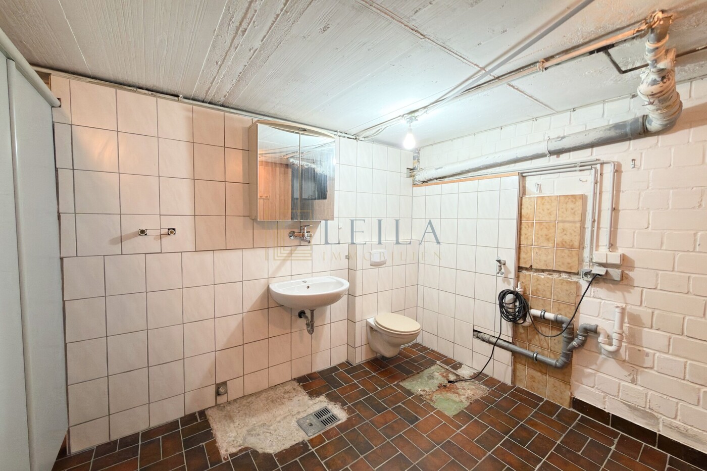 LEILA Immobilien - 719fabe6 3d49 4037 9f77 31303b598873 Waschkeller