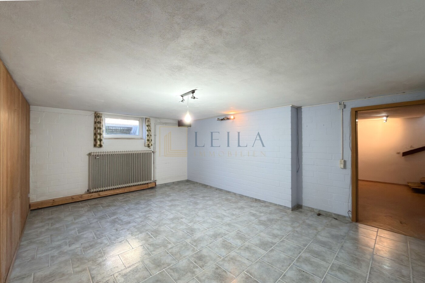 LEILA Immobilien - 7748014a 4c53 4e5f b81a d3c6a974aa38 Partyraum