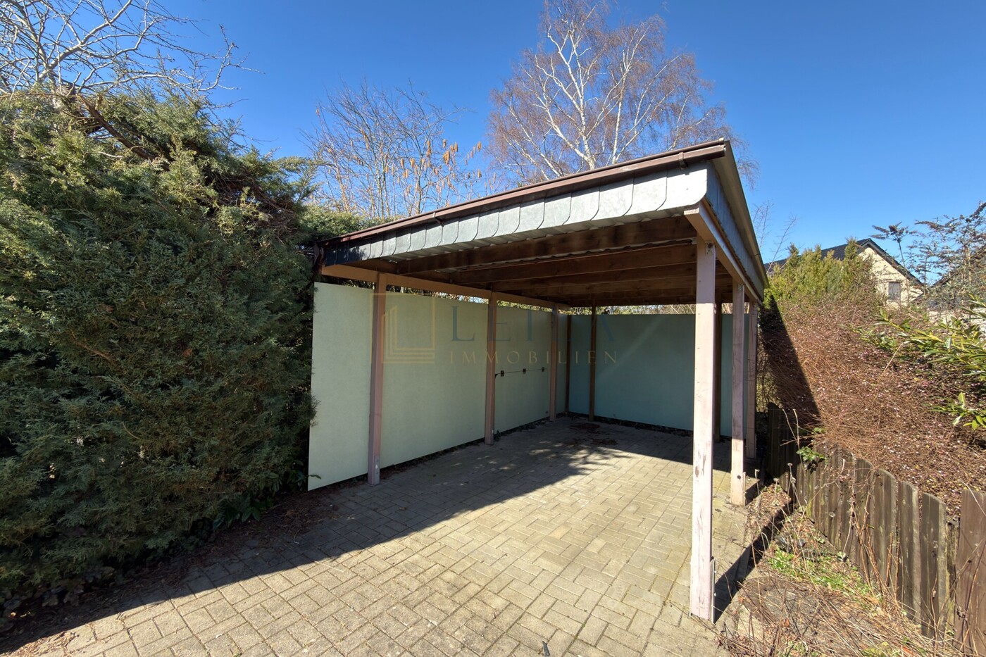 LEILA Immobilien - 885395b1 416d 4e89 a4cf 676995b79868 Carport