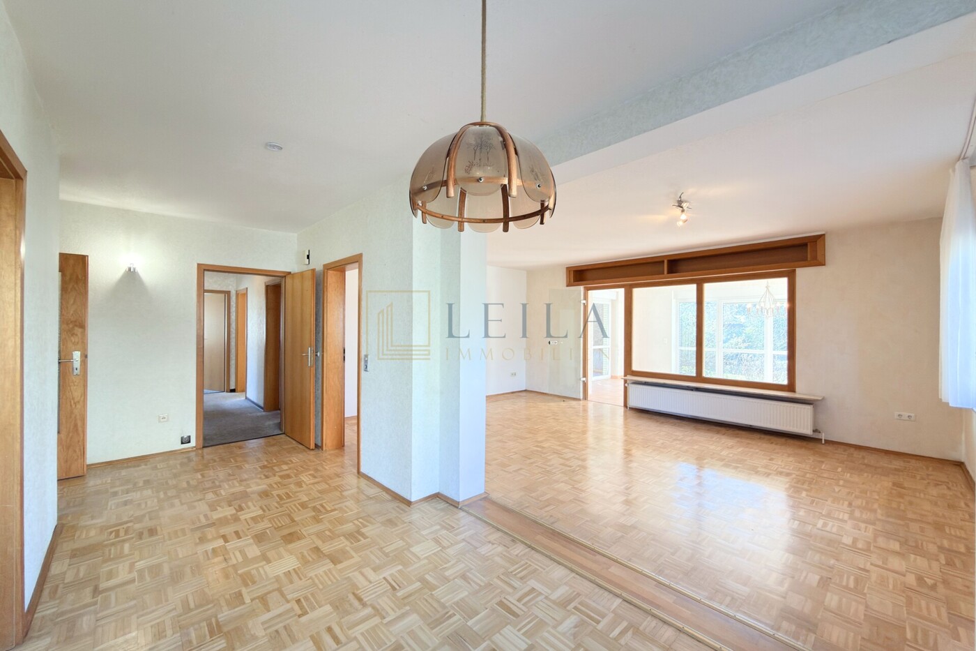 LEILA Immobilien - ad393bd9 0f4a 4083 8d80 8e1d92c6064b Wohn- und Essbereich