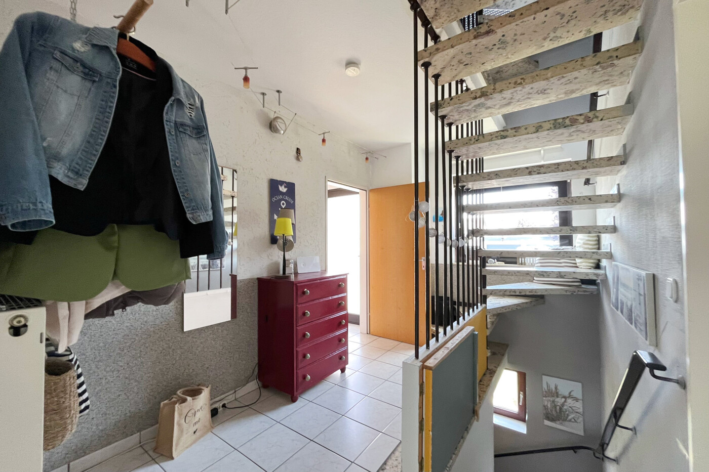 LEILA Immobilien - 9736a2be d8c7 4cfe b0c0 382925c14cb6 Flur