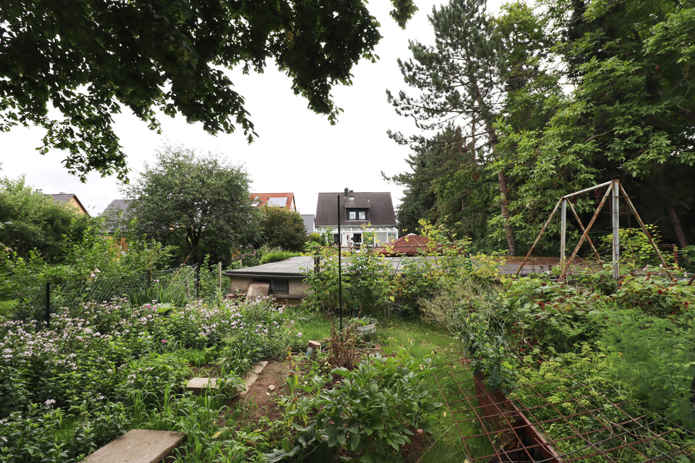 LEILA Immobilien - 46b37c46 14d3 4043 95ea b7f45c70403e Hinterer Gartenteil