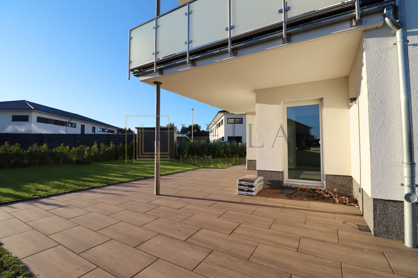 LEILA Immobilien - 8829abce a557 46f8 949c 7d79d25f4722 Terrasse