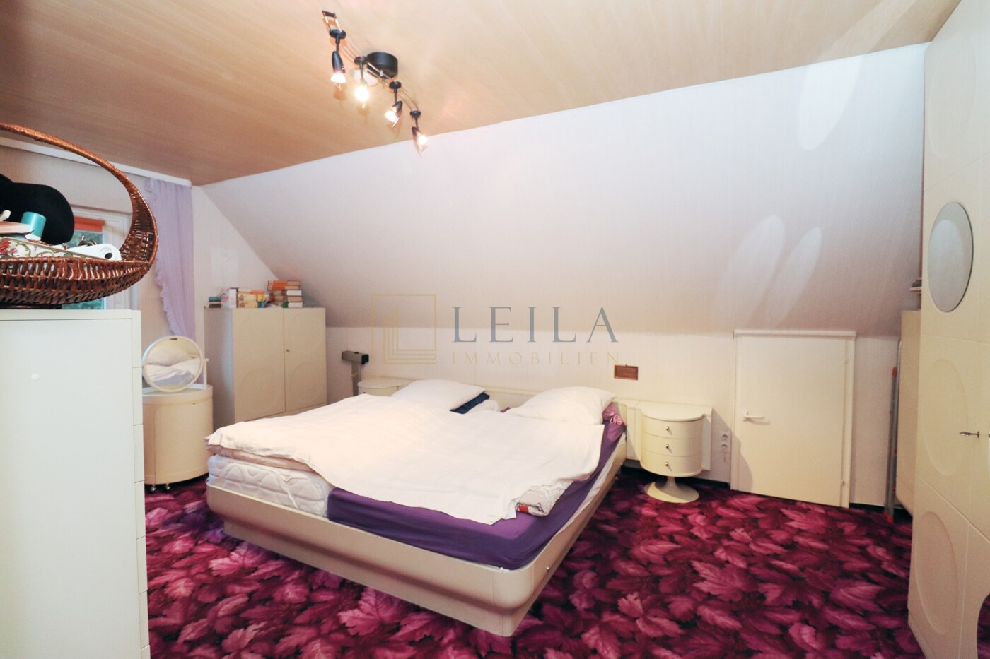 LEILA Immobilien - ad3b2348 f06c 46bd ae1f 43079950dd0b Schlafzimmer 3