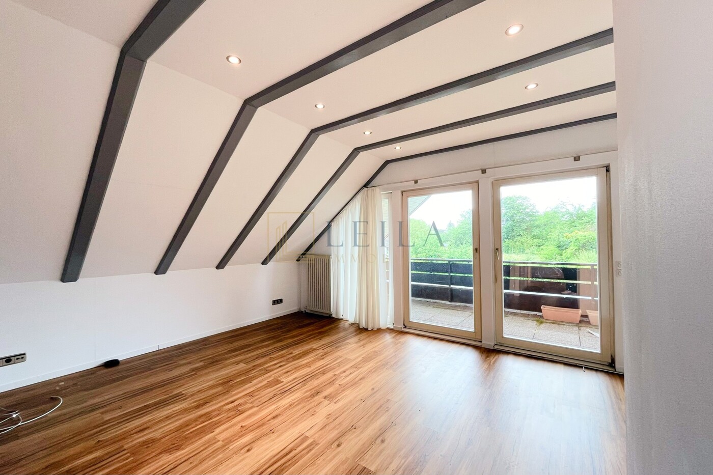 LEILA Immobilien - 01314b56 ab94 4eb4 8a4c 24508714e0d8 Wohn- und Esszimmer im OG