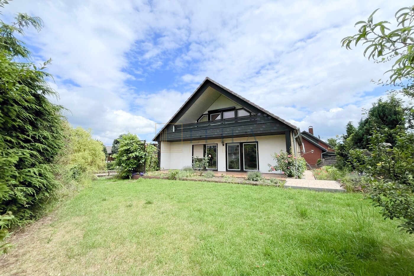 LEILA Immobilien - 3e20956a 8b36 4a07 9643 0a52a2ff46fc Außenansicht