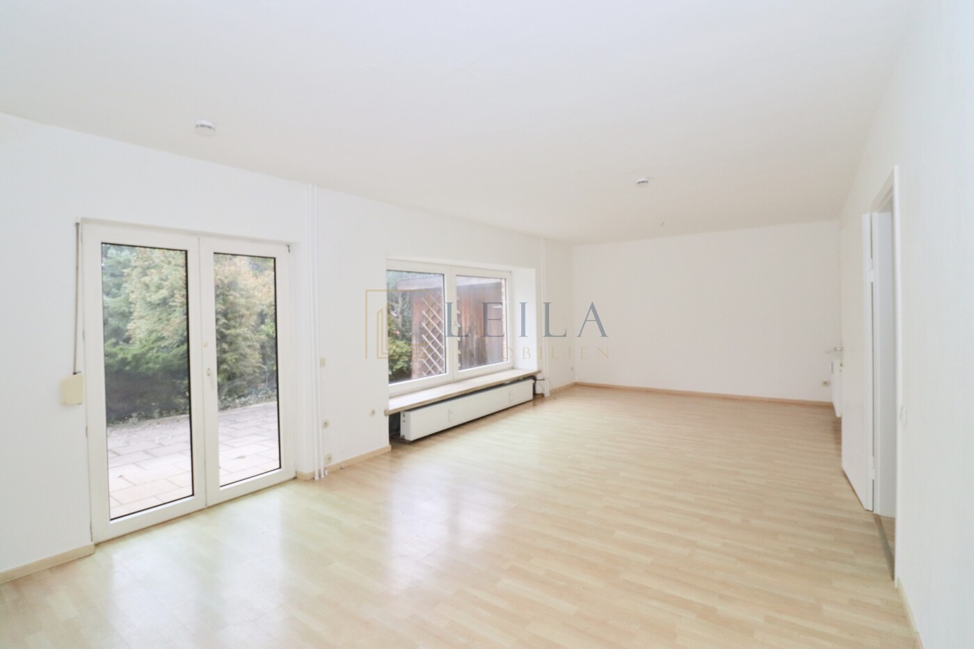 LEILA Immobilien - 308c5dc5 77d9 4dee 8e40 2aa59ebab047 Wohn- und Essbereich