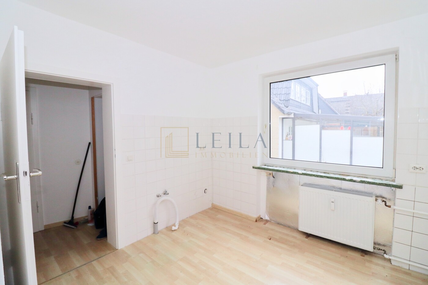 LEILA Immobilien - 51443771 24a2 47a0 9802 279b5b7a7324 Küche