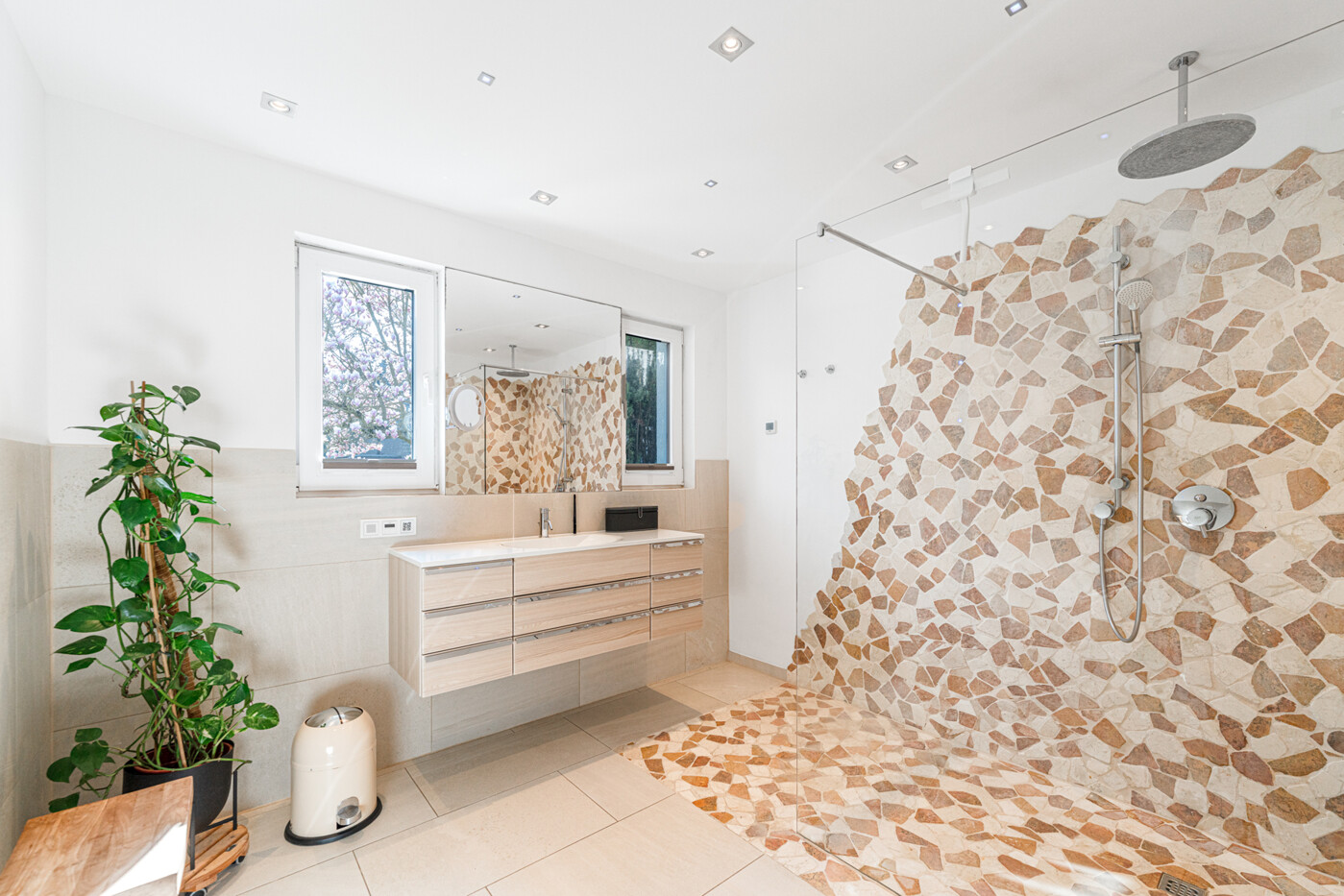 Hauptbadezimmer