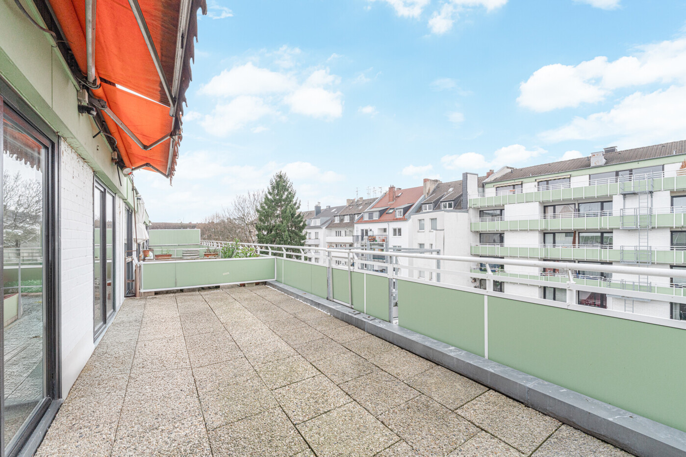 Balkon 1