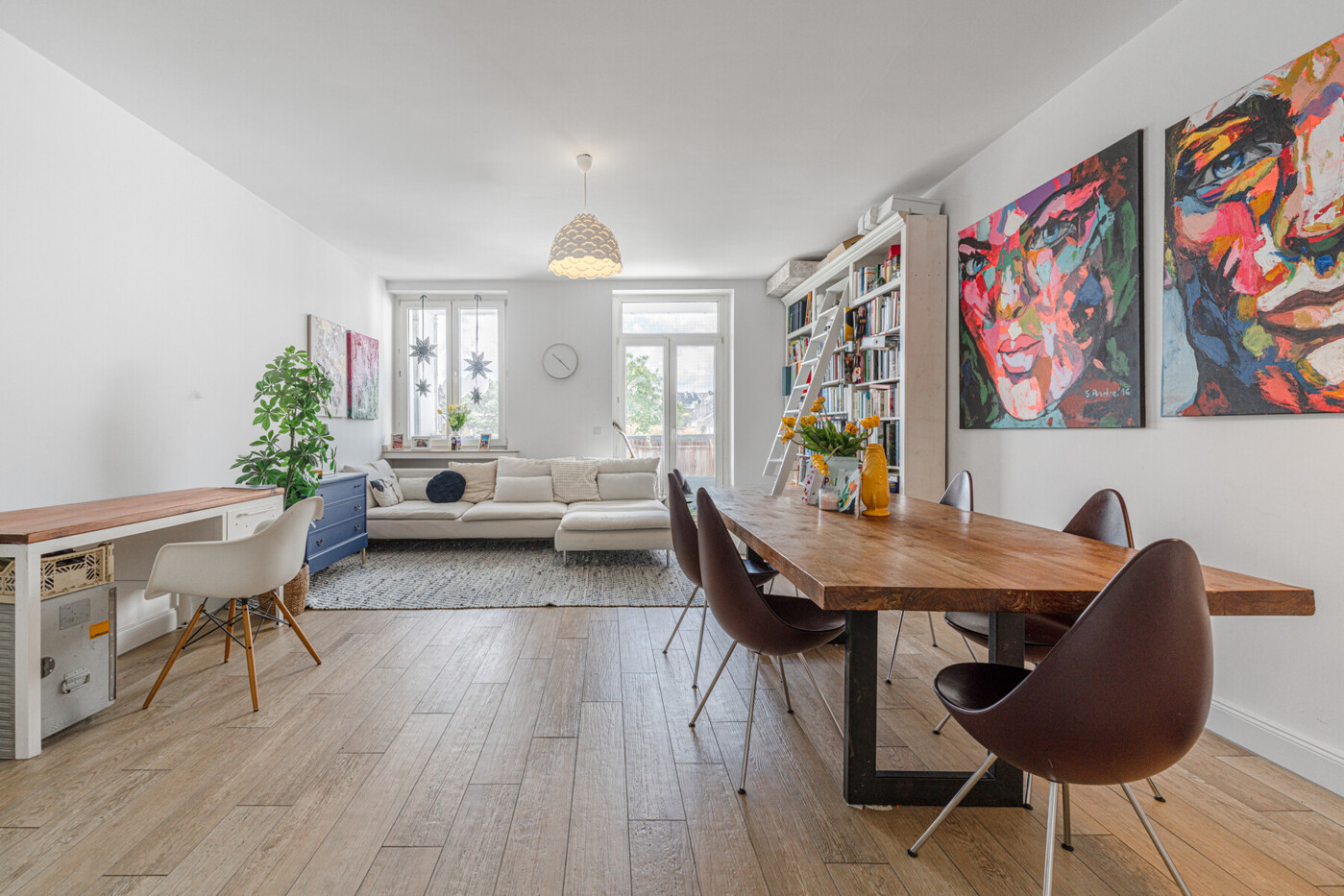 Wohnzimmer 