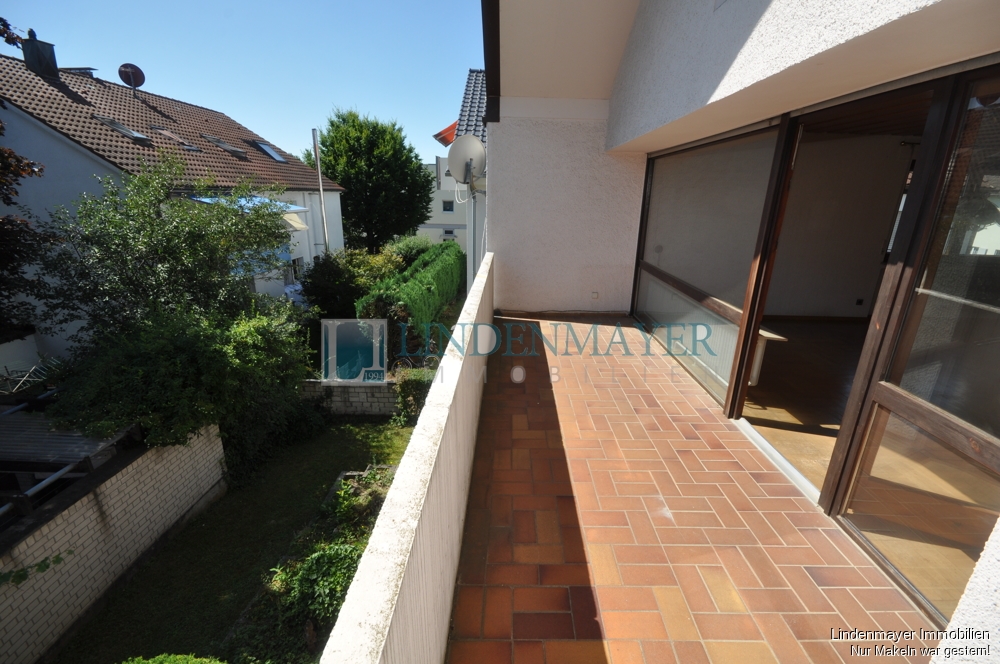 großer Sonnenbalkon