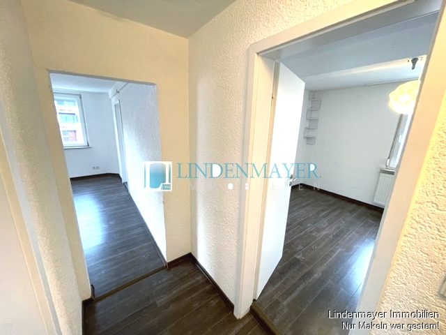 Flur 1. OG