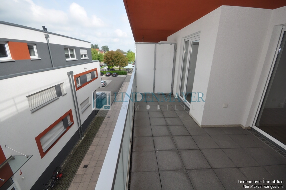 großer Balkon