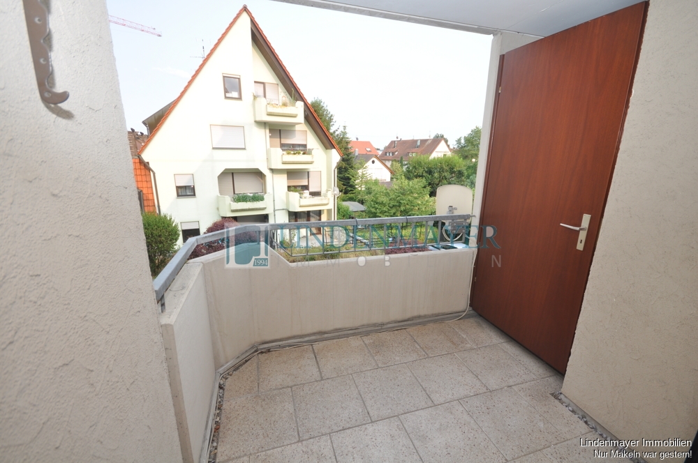 Balkon zum Hinterhof