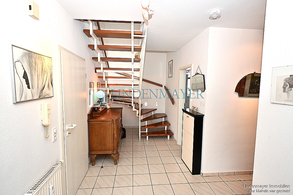 Treppenaufgang Ebene 2