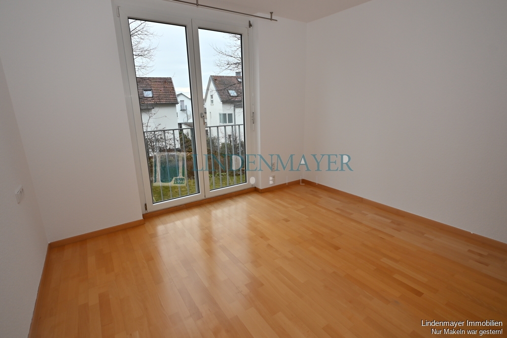 schöner Parkettboden