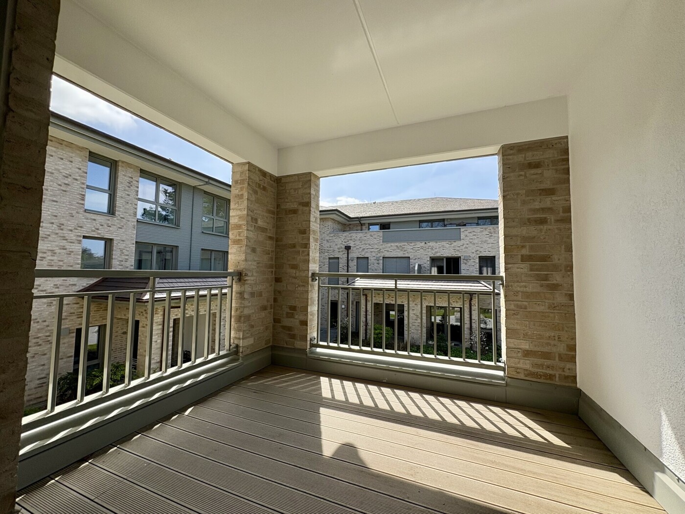 Beispielfoto Balkon