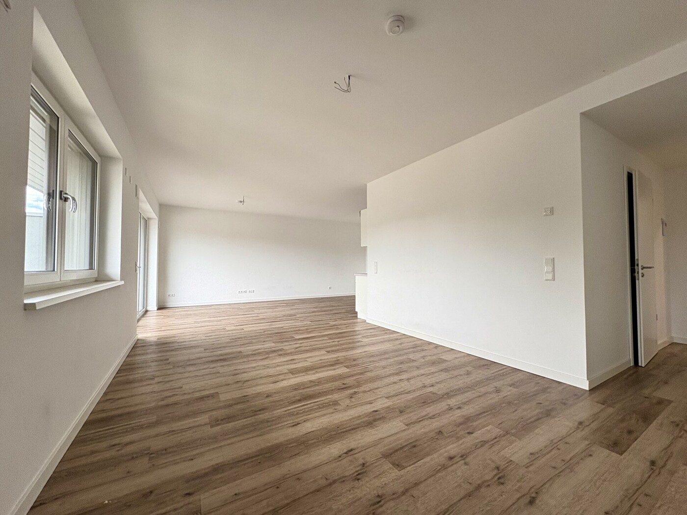 Wohn-/Esszimmer