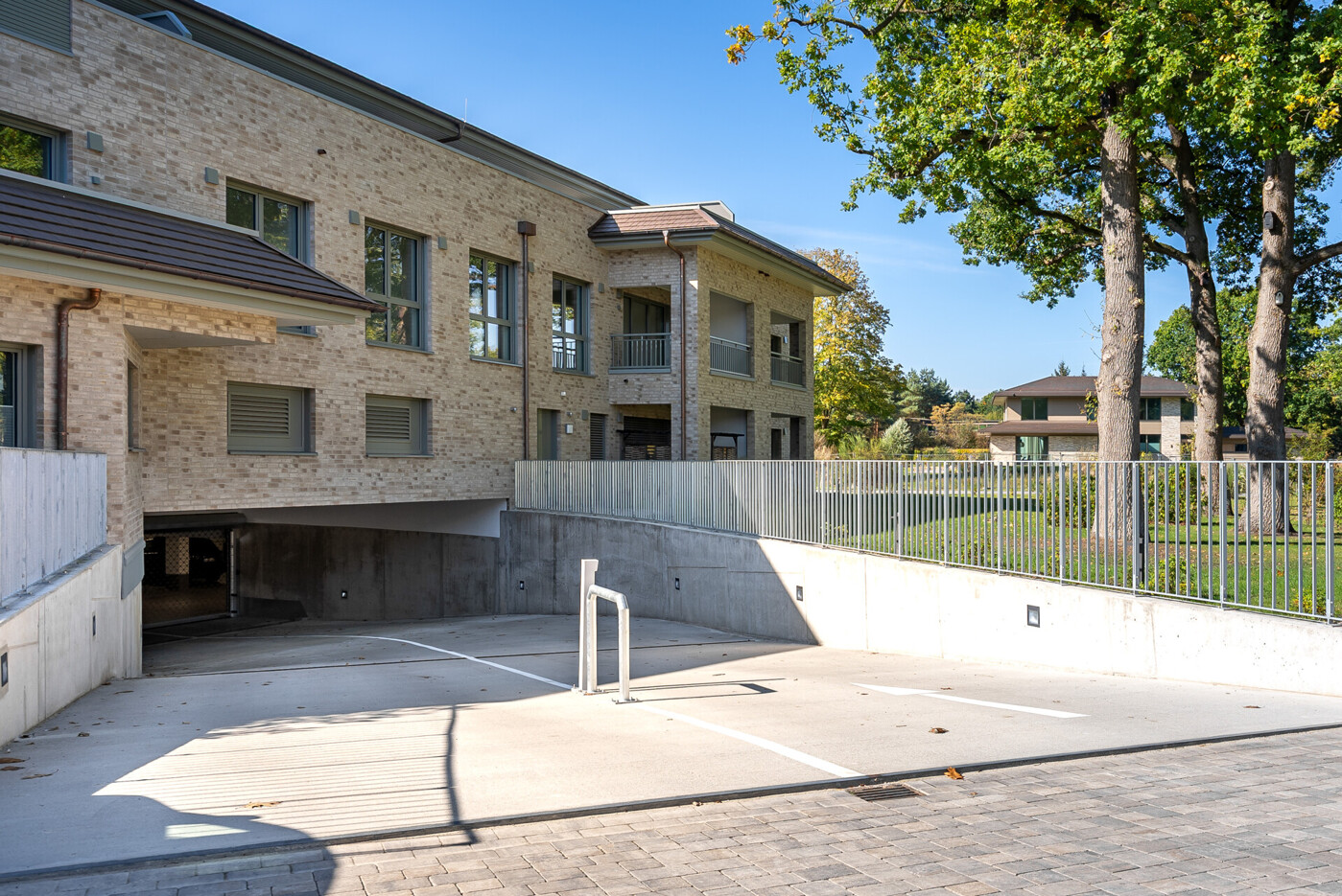 Tierfgarageneinfahrt
