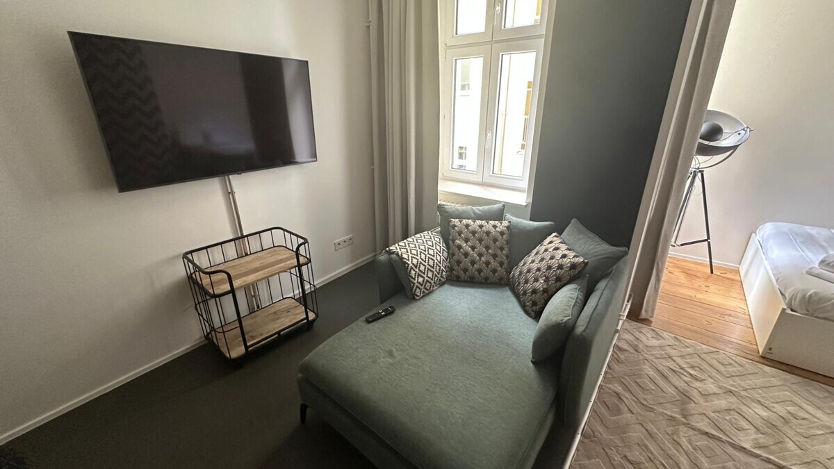 Kreuzberg: voll möbliertes LUXUS Apartment, 26 m² befristet für max. 12 Monate - SOFORT zu VERMIETEN - Photo 1