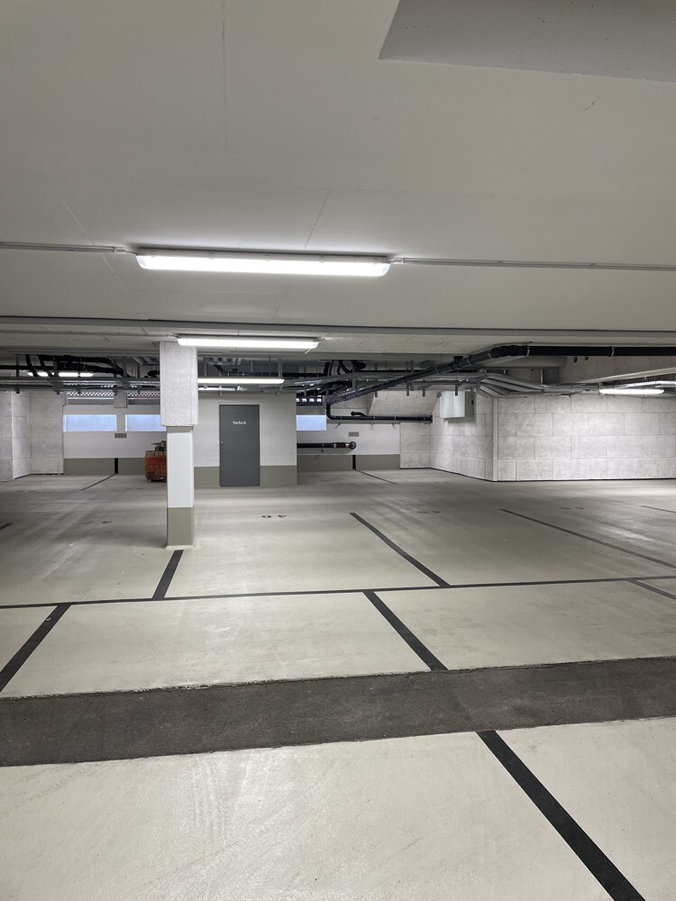 BESICHTIGUNGEN (siehe Beschreibung): Mitte: NEUBAU 2-Zi, 40m², W-Bad, bodentiefe Fenster, PER SOFORT - Foto 4