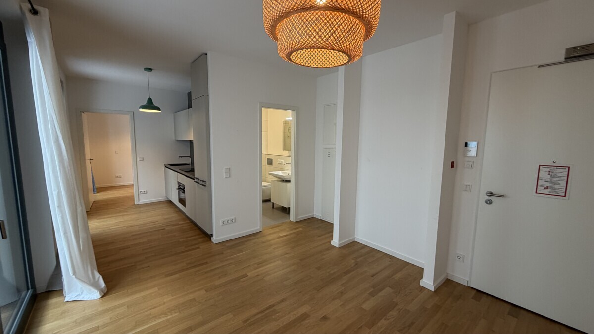 BESICHTIGUNGEN (siehe Beschreibung): Mitte: NEUBAU 2-Zi, 40m², W-Bad, bodentiefe Fenster, PER SOFORT - Foto 2