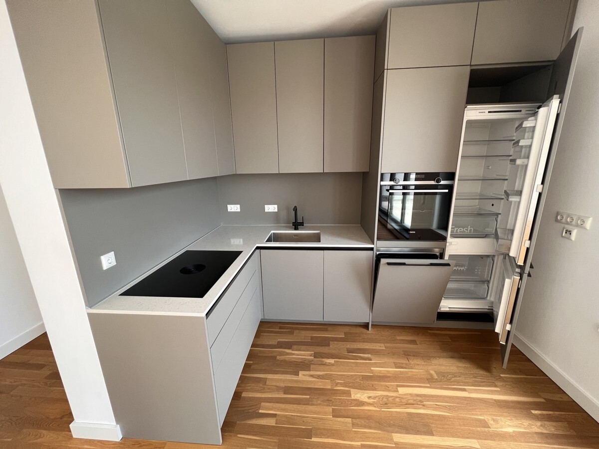 Wilmersdorf: Brandenburgische Str. - LUXUS 3-Zi-DG - 2 TERRASSEN - 90 m² - 2 Bäder - per SOFORT - Photo 2