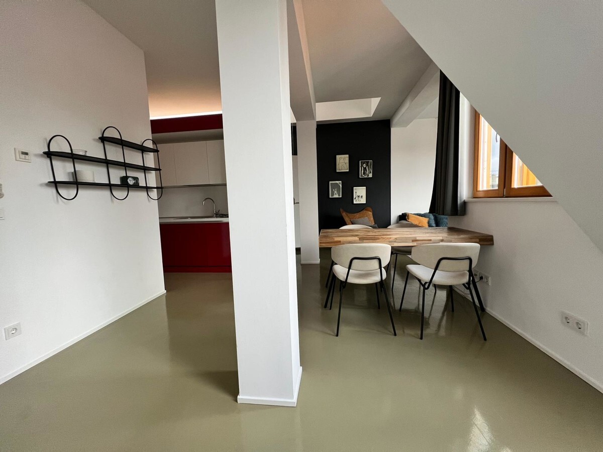 F-Hain: voll möbliertes LUXUS Apartment - 46 m² befristet für max. 12 Monate per SOFORT zu VERMIETEN - Photo 2