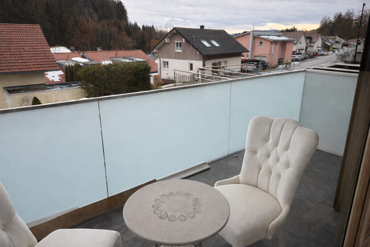 Großzügiger Süd-Balkon