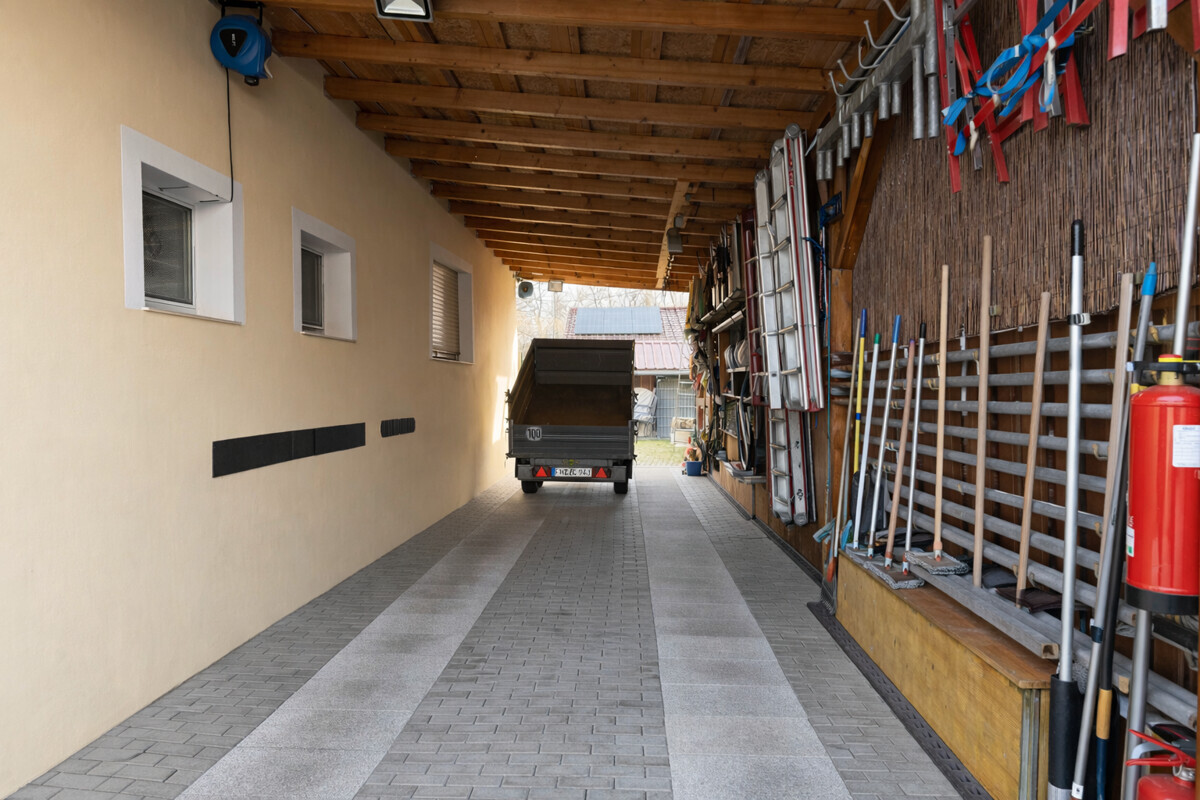 Carport