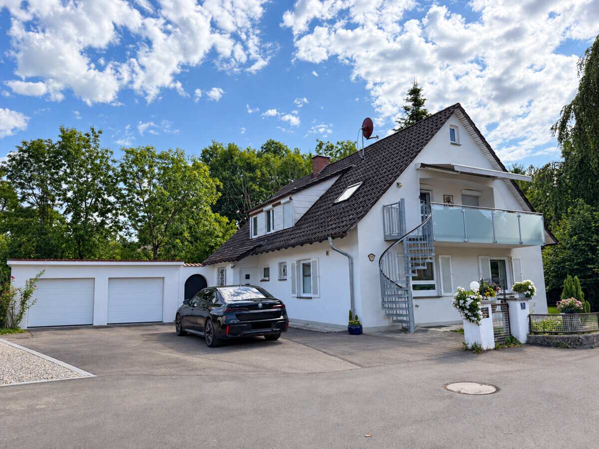 Hauszufahrt