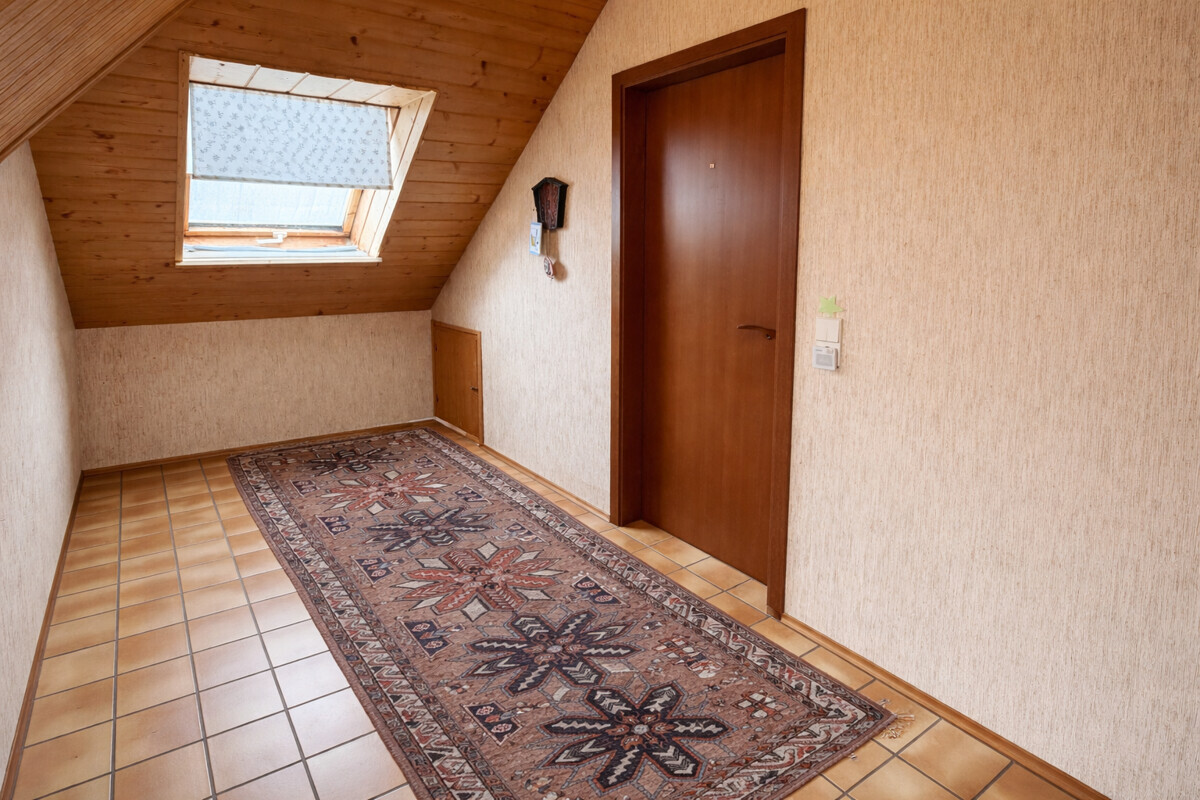 Diele OG mit Dachfenster