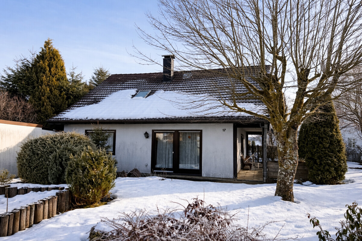 Straßenansicht_Garten