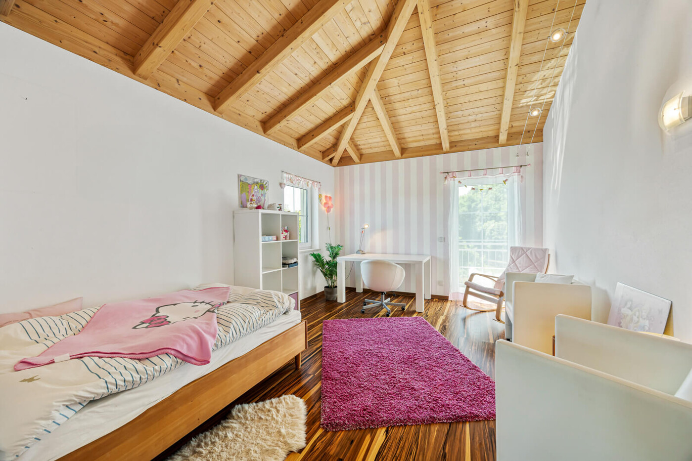 Kinderschlafzimmer im OG