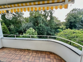 Großer Balkon