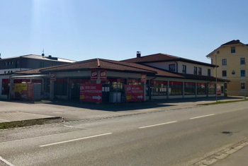 Großzügige Gewerbefläche in frequentierter Hauptstraßenlage