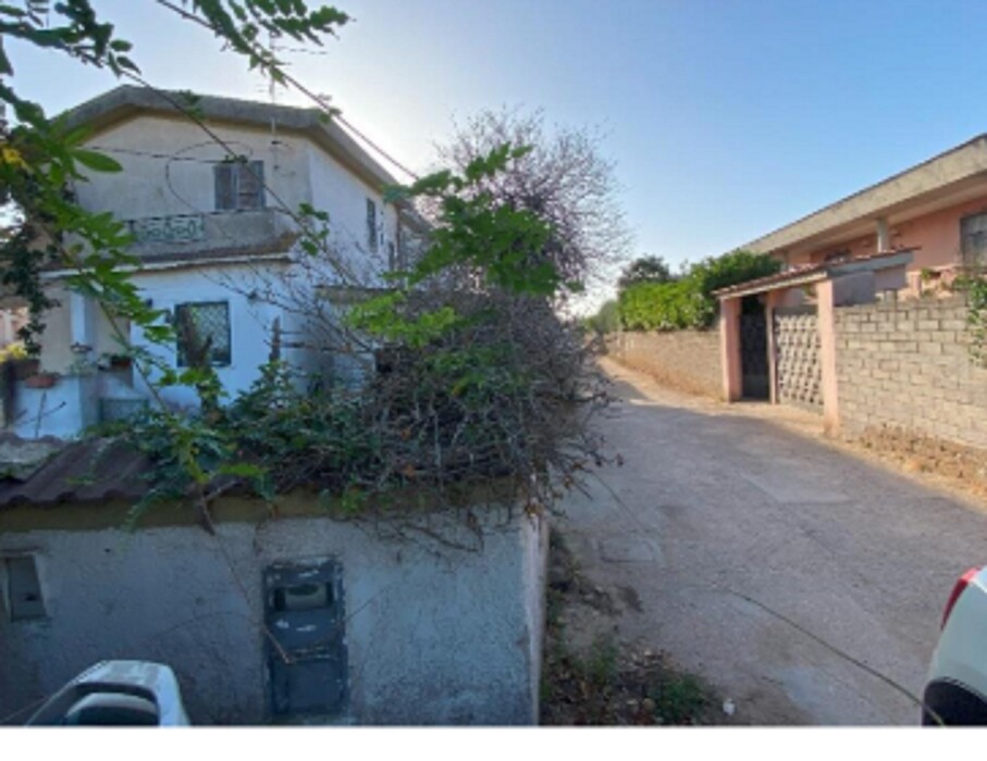 Immagine di VILLINO VIE JENNE – ANZIO