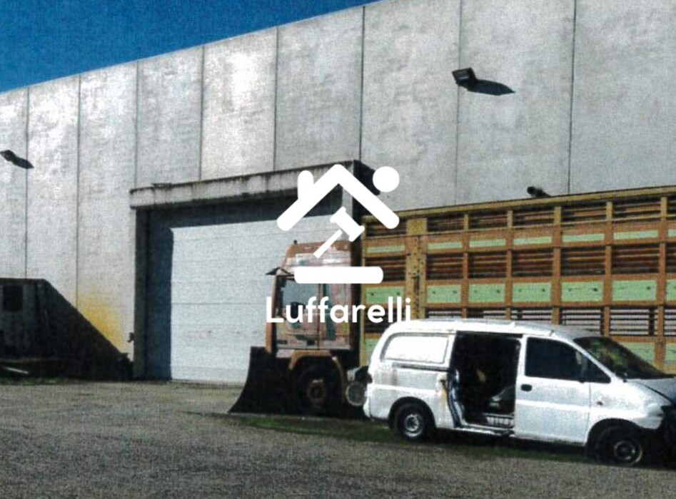 Immagine di NEGOZIO O LOCALE COMMERCIALE LOCALITÀ TOSSILO S.N.C. – MACOMER