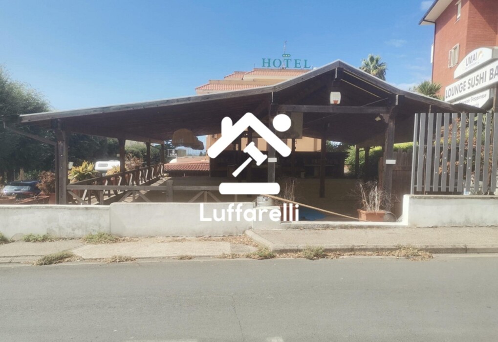 Immagine di COMPLESSO COMMERCIALE VIA PALMIRO TOGLIATTI – TARQUINIA (VT)